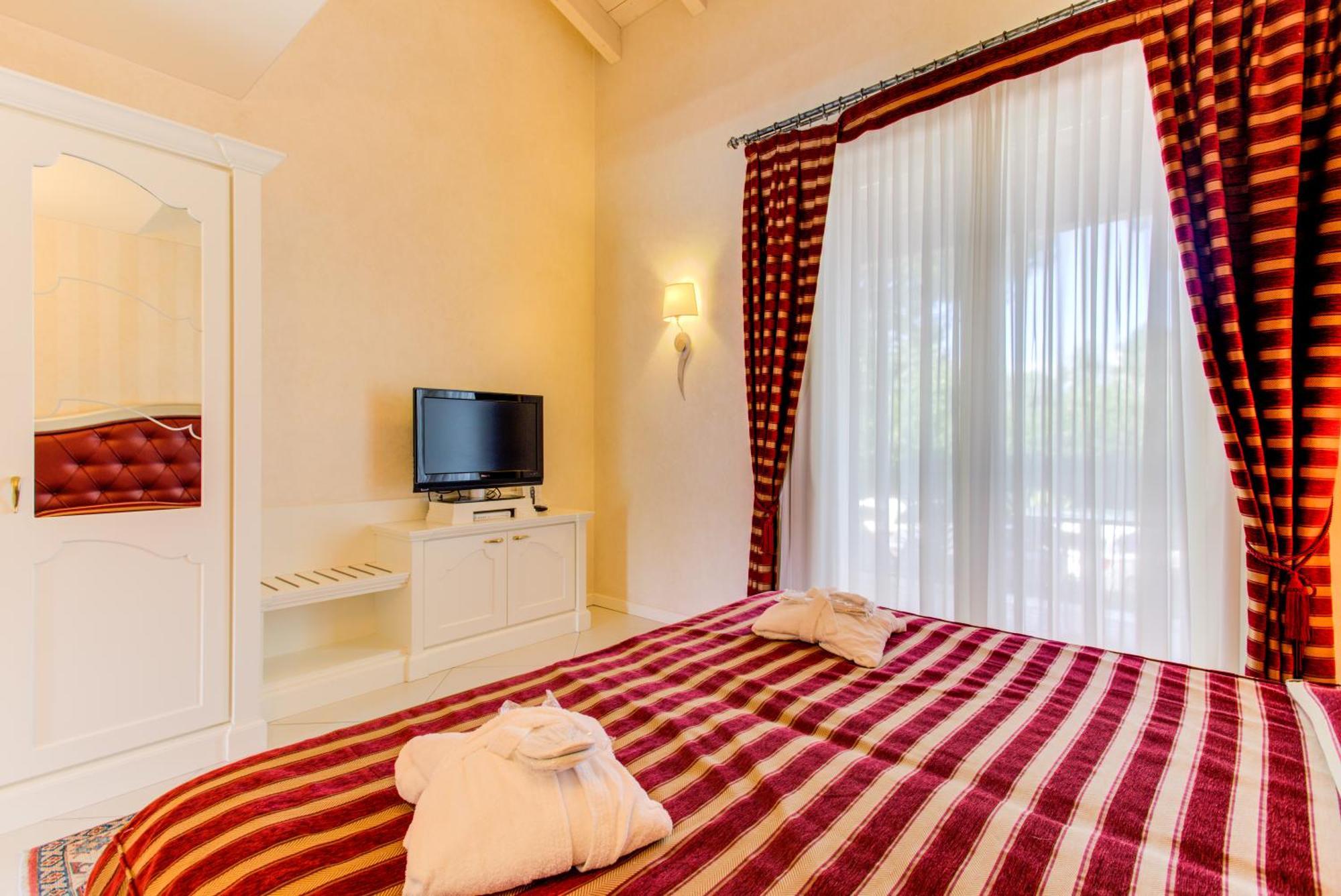 Monastero Resort & Spa Soiano Del Lago Ngoại thất bức ảnh